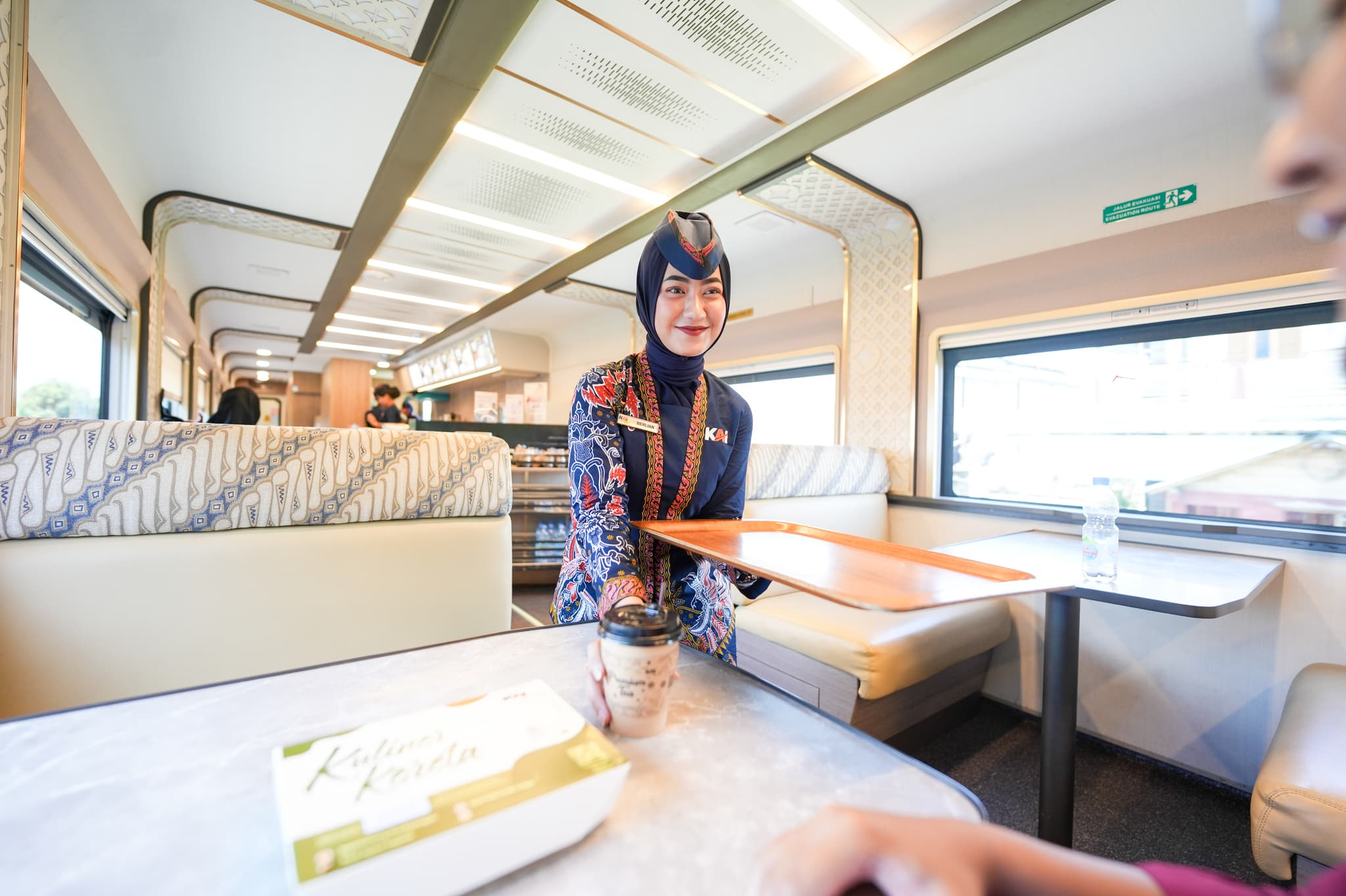 Kuliner Kereta Image 1